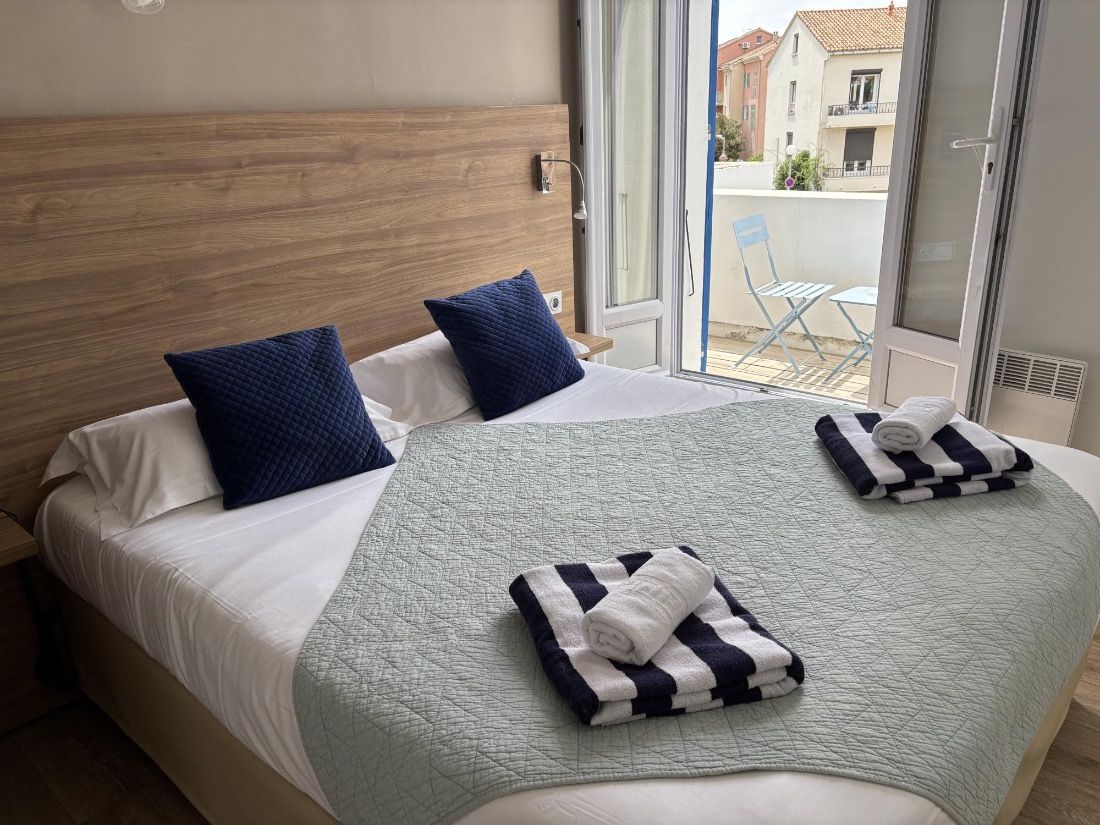 Le Bellevue, hôtel à Saint-Florent (photo 3)