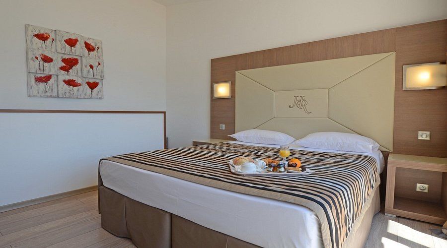 Le Rocher, hôtel à Calvi (photo 2)