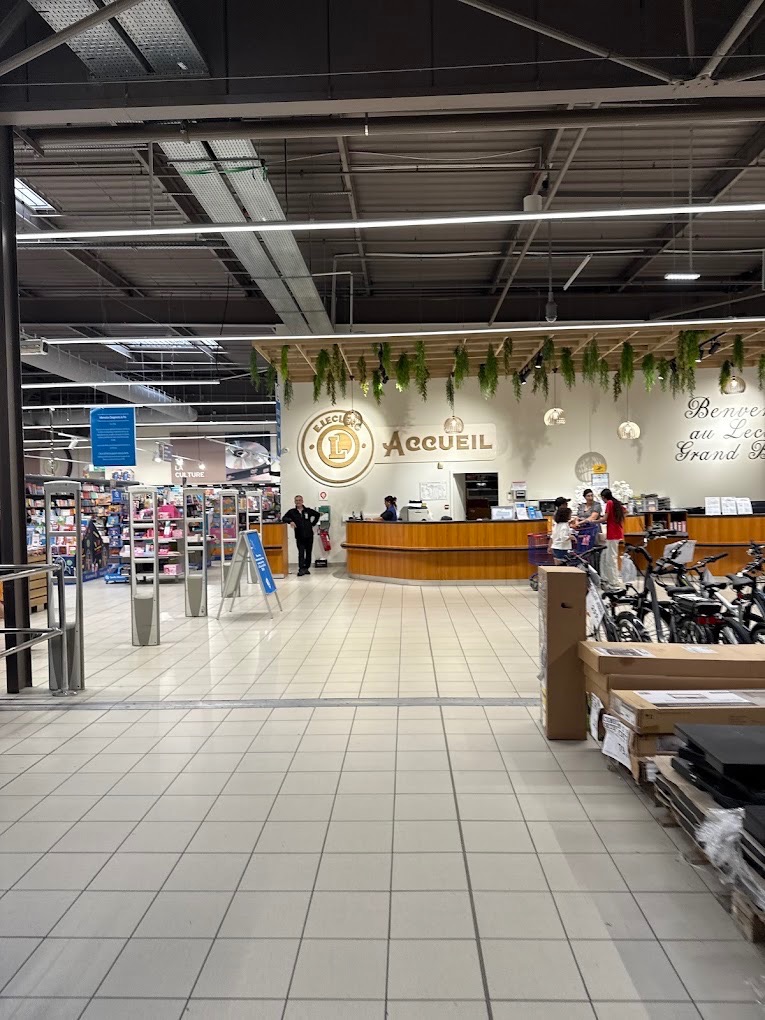 Centre commercial Leclerc Grand Bastia, centres commerciaux à Bastia (photo 3)