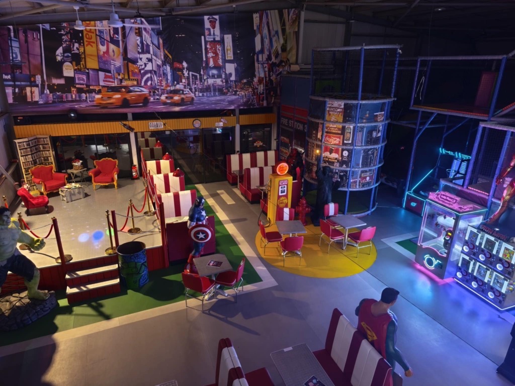 Rico et les Super Héros, parcs de jeux enfants à Bastia (photo 3)